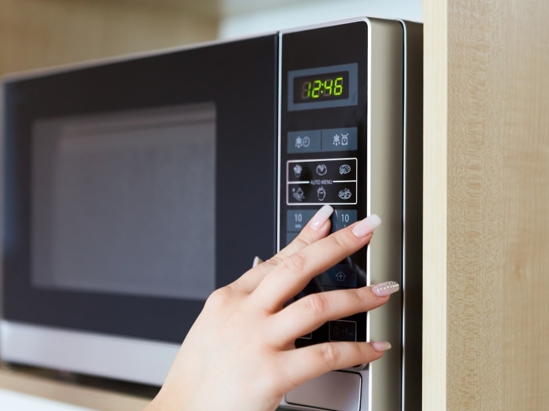 Replacing microwave by adjusting cooking settings on a new digital control panel